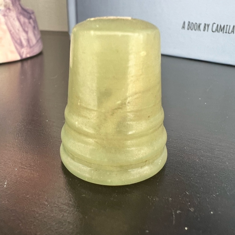 Jade Thimble. Made in Italy.